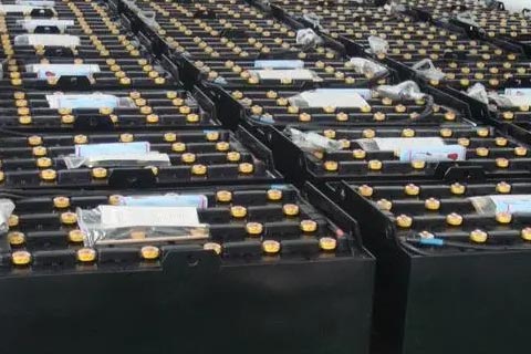 ㊣乌兰察布四子王旗附近回收电动车电池☯山特钴酸锂电池回收☯专业回收叉车蓄电池